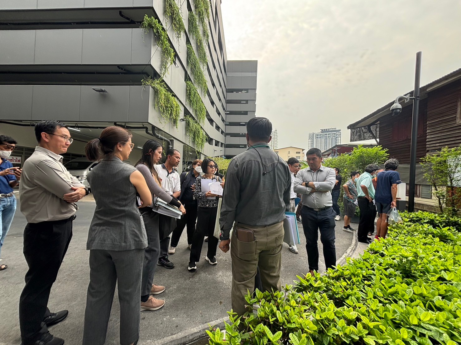 Rtwo ที่ปรึกษา กสม. ผู้ทรงคุณวุฒิของ กสม. ลงพื้นที่และประชุมติดตามผลการ ...